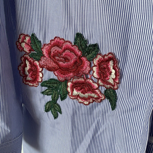 Button up Shirt/dress - Picture 4 of 4